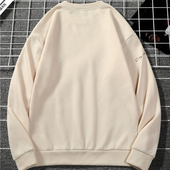 Graphic Print Sweatshirt⌚️ - Picture 4 of 4